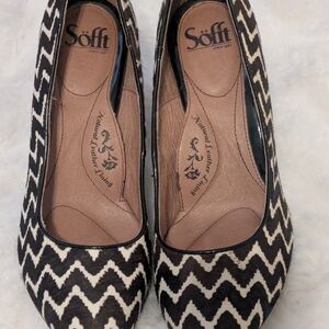 Söfft Chevron Haircalf Pumps Brown Cream Zigzag Heels Leather Lined Size 9